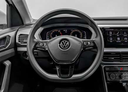Фото Volkswagen T-Cross